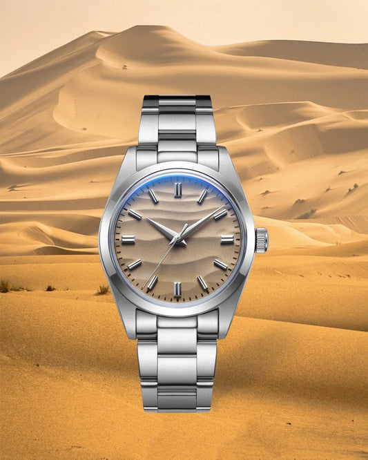 The Nomad ∞ Sandbørstet analog klokke med et japansk mekakvartshjerte